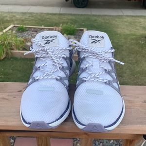 Woman’s reebok fuel foam shoes